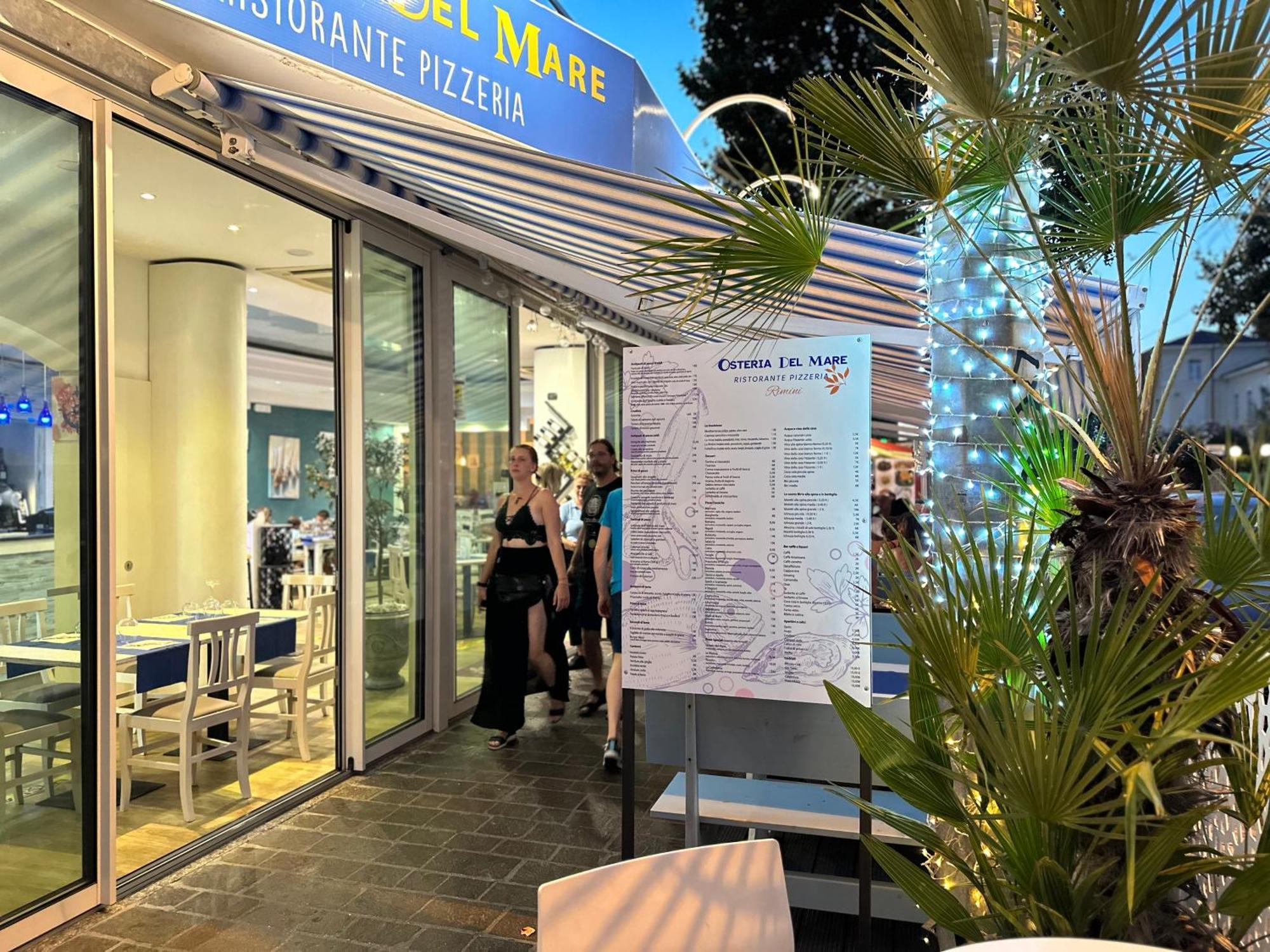 Hotel Blue Moon Rimini Luaran gambar