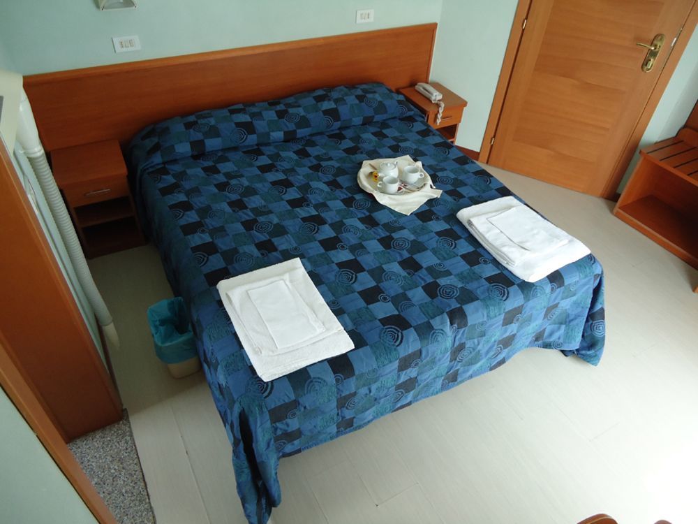Hotel Blue Moon Rimini Luaran gambar